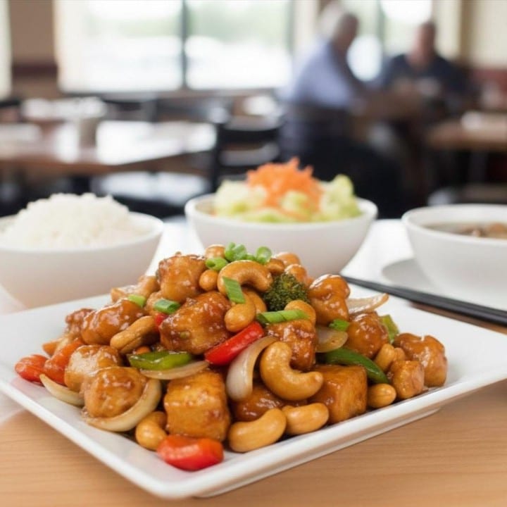 Lunch Chicken with Cashews.